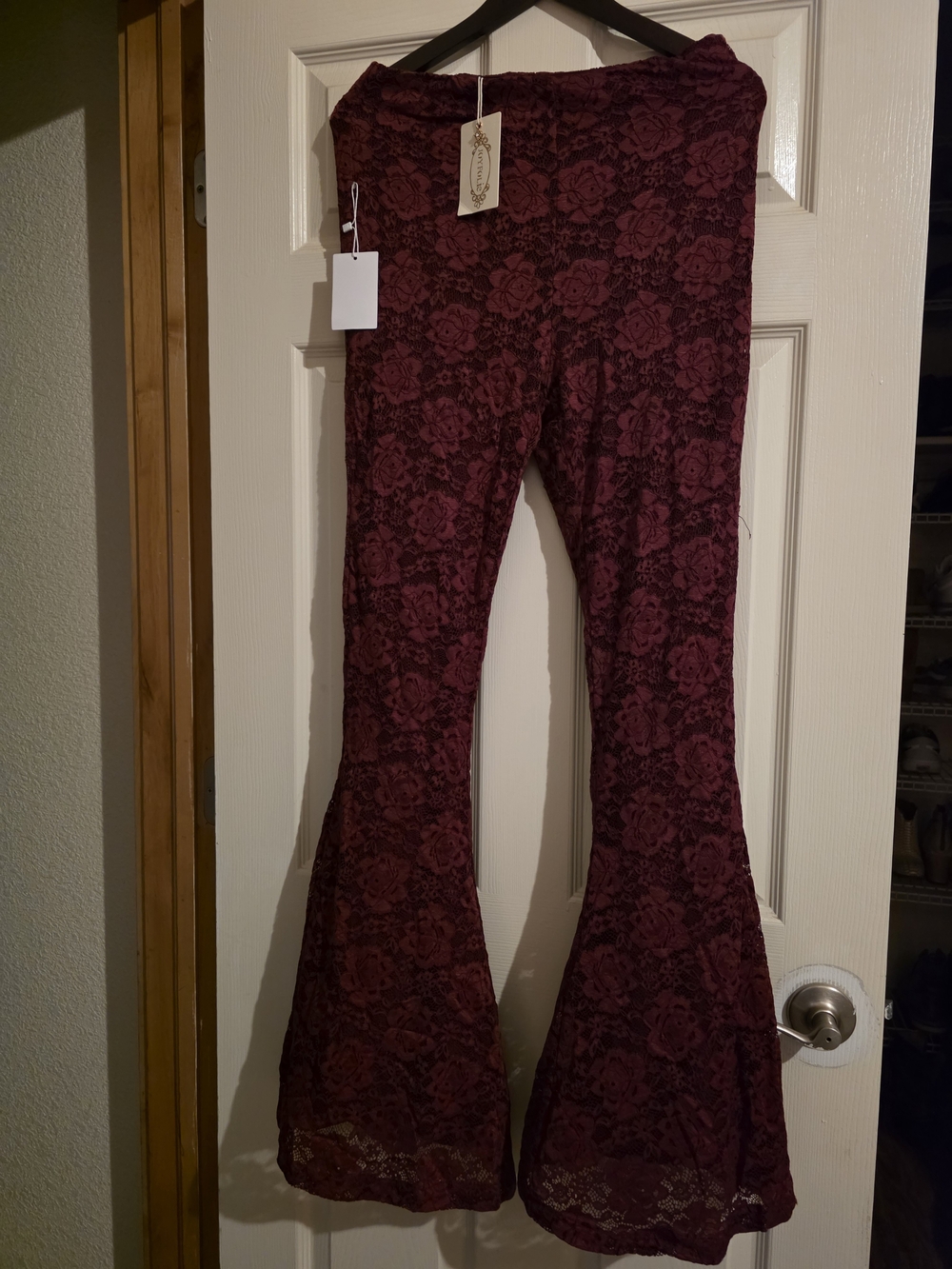 Joyfolie Burgundy Lace Flare Leggings